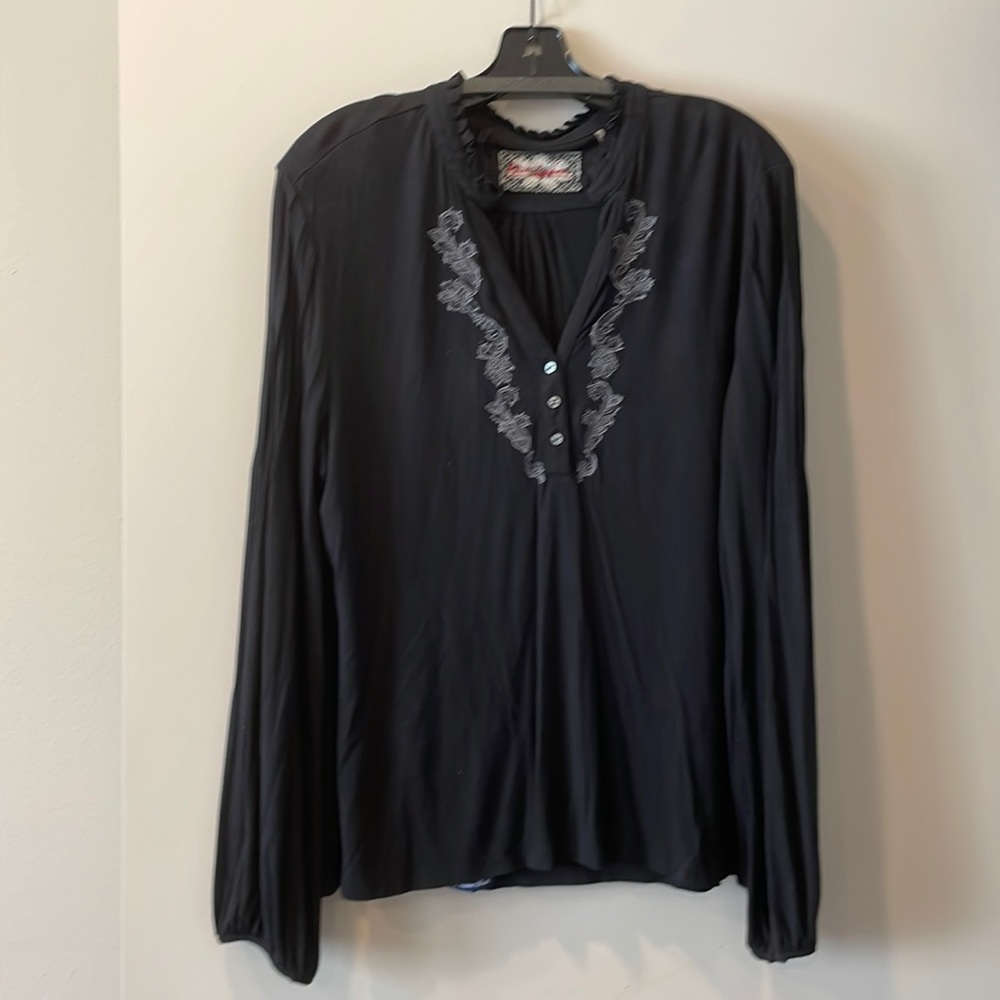 Robert graham extra large top